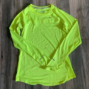 Nike Running Neon Yellow Size Medium